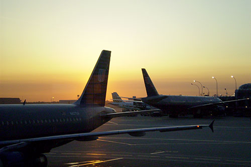 Airport/airplane image