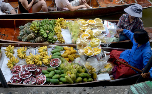 Сколько фруктов и овощей можно ввести в Россию из-за границы