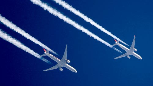 Почему самолеты не сталкиваются в небе?